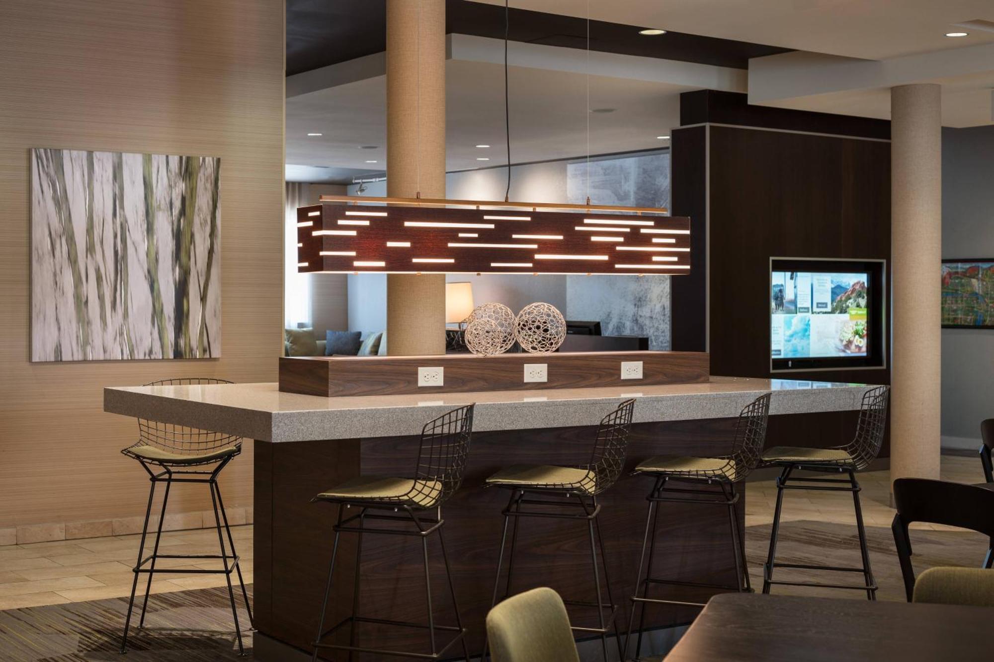 Courtyard By Marriott Glenwood Springs Hotel Bagian luar foto