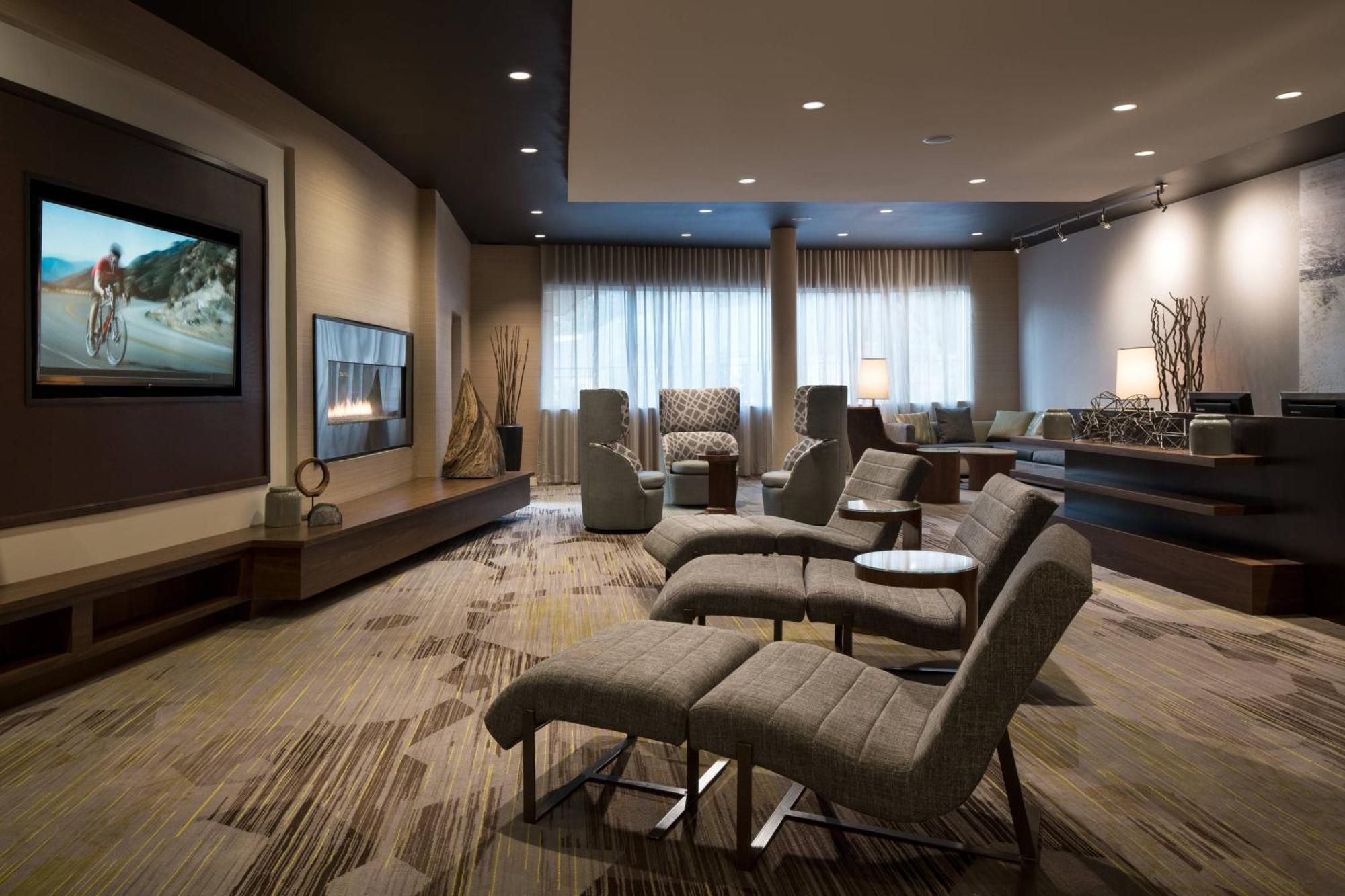 Courtyard By Marriott Glenwood Springs Hotel Bagian luar foto